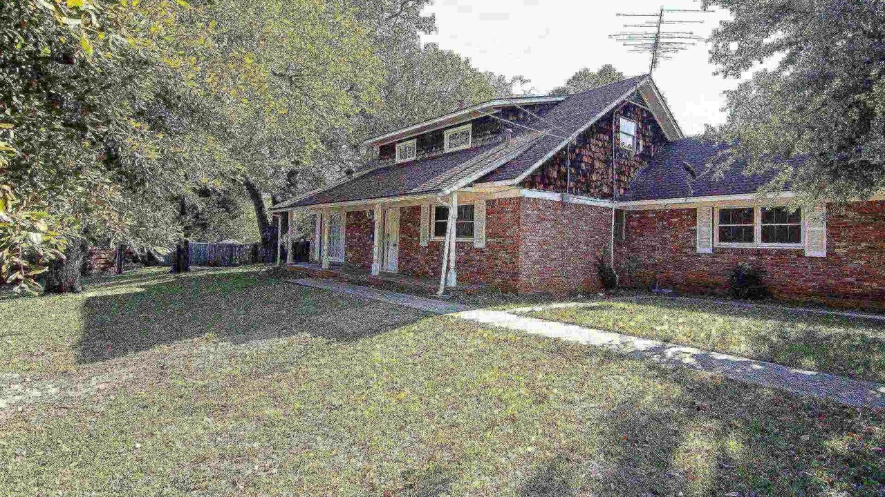 Photo of Outdoor in River Oaks