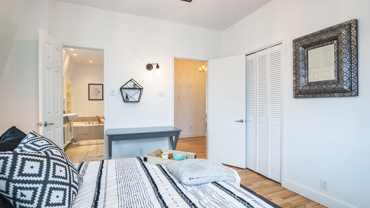 Photo of Bedroom in Paine-Sec
