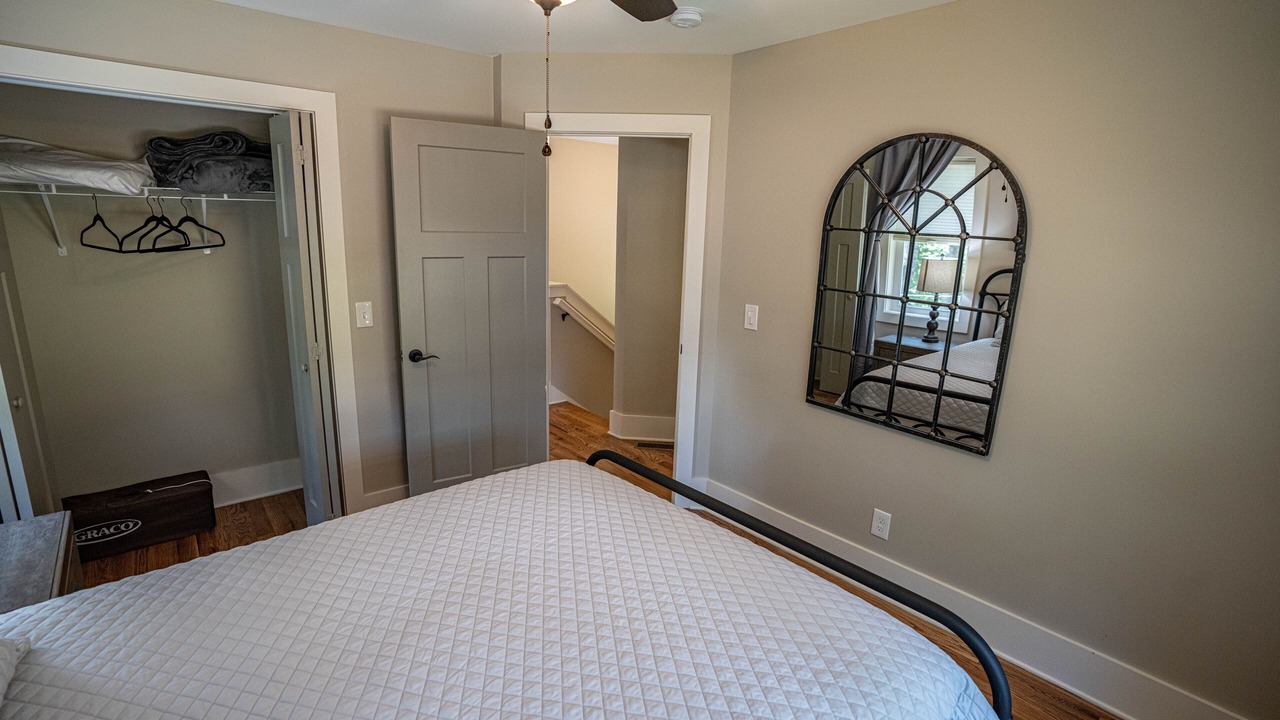 Photo of Bedroom in Black Mountain
