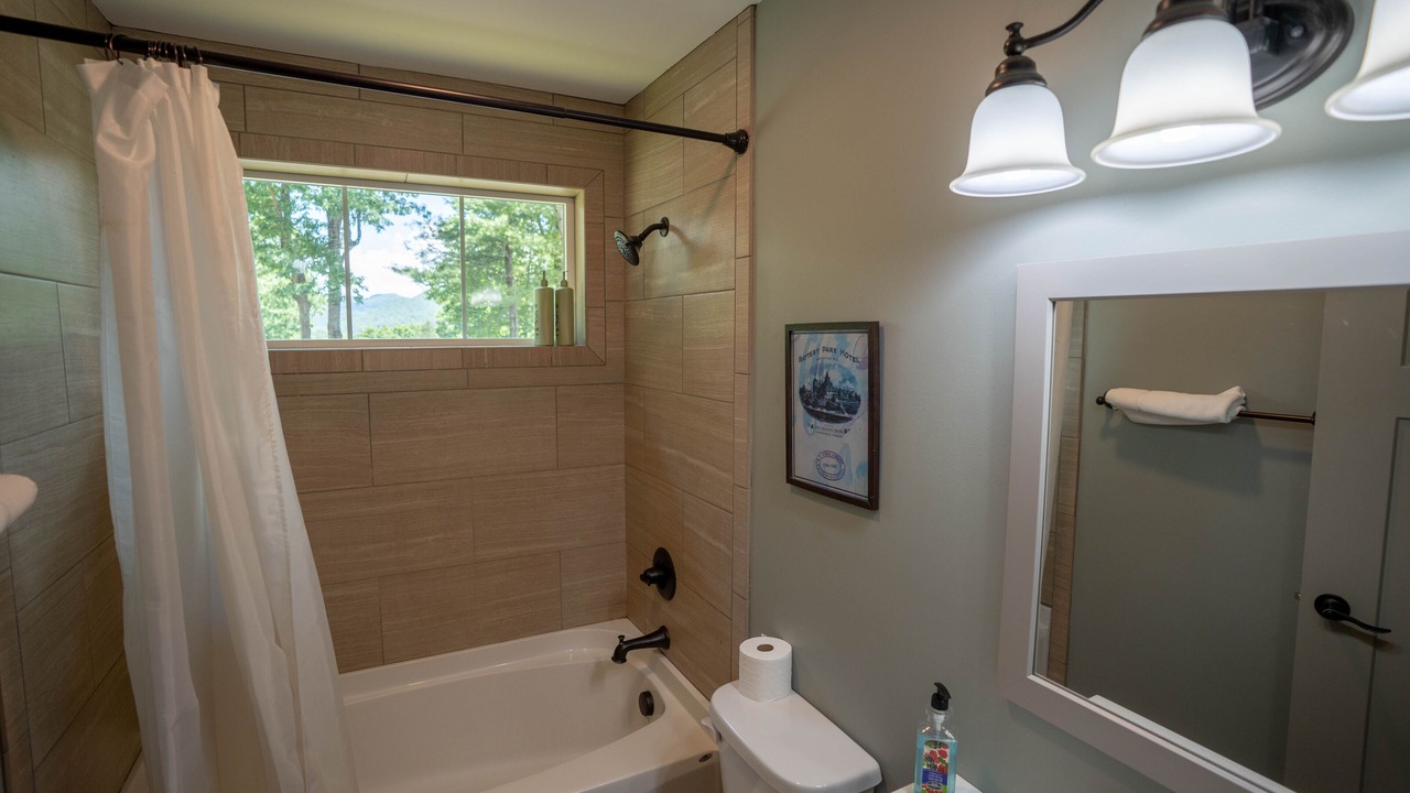 Photo of Bathroom in Black Mountain