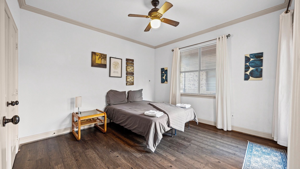 Photo of Bedroom in Knox - Henderson