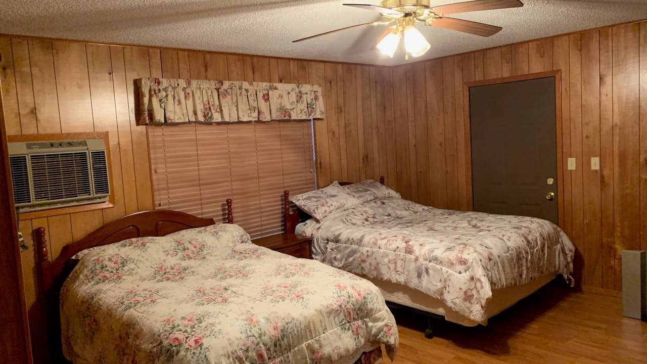 Photo of Bedroom in Swink