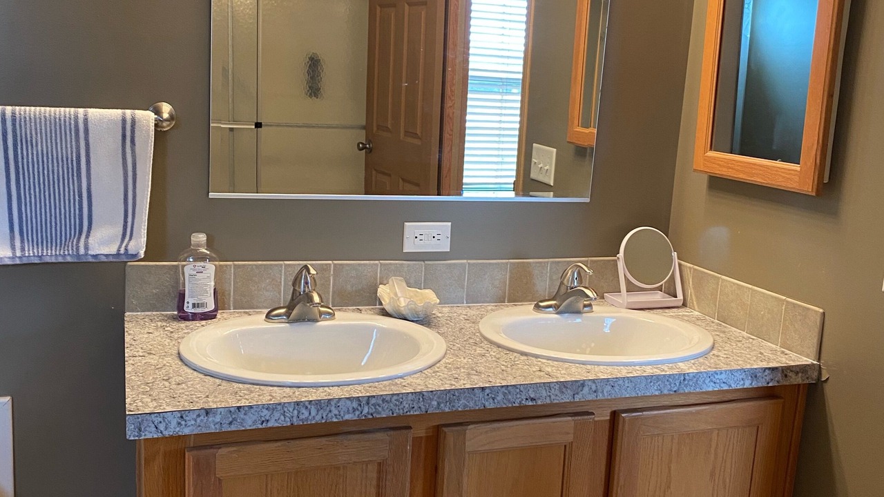 Photo of Bathroom in Greenfield