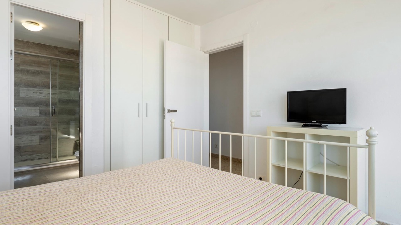 Photo of Bedroom in Roques Daurades
