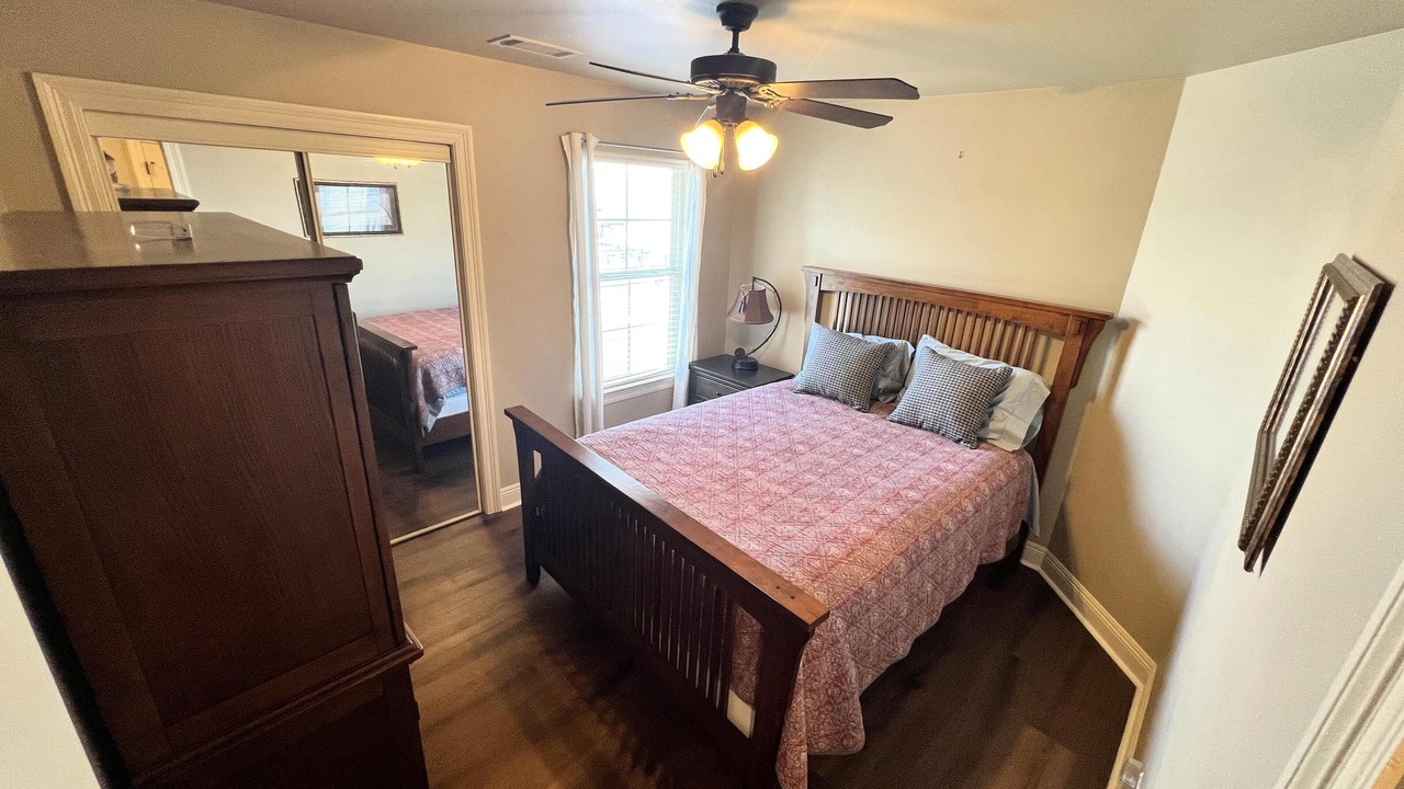 Photo of Bedroom in Oscar