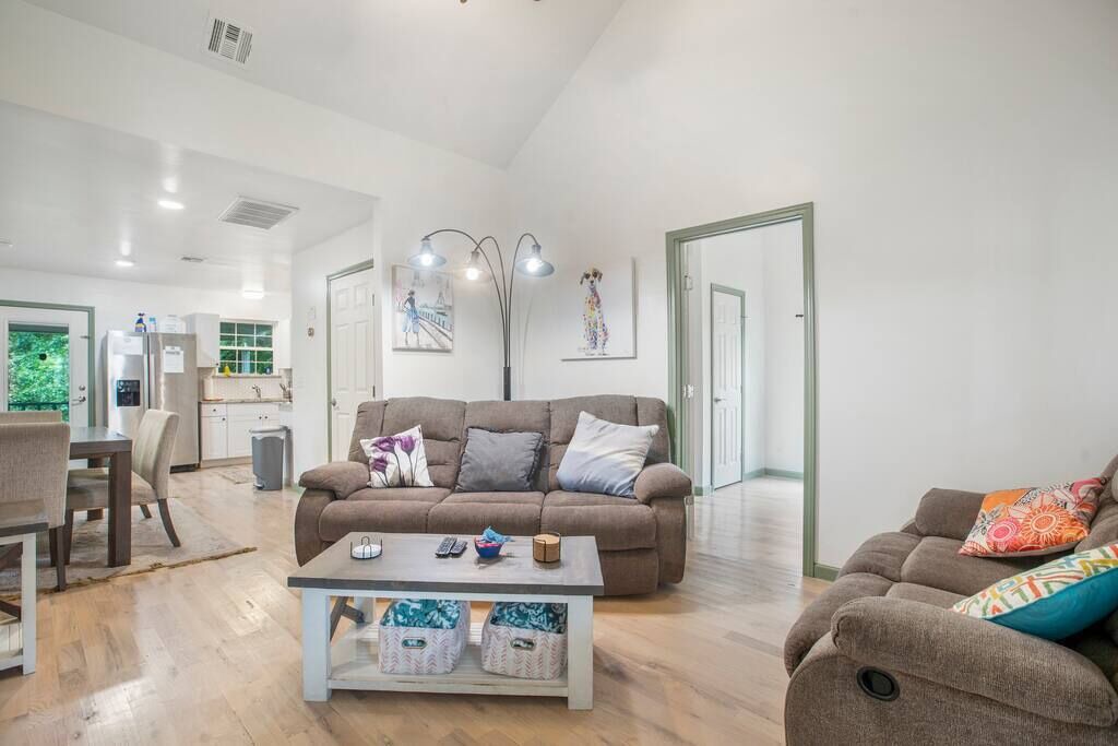 Photo of Livingroom in Tulsa