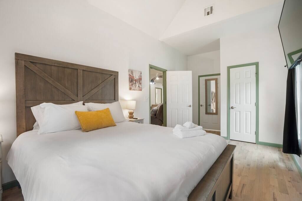 Photo of Bedroom in Tulsa
