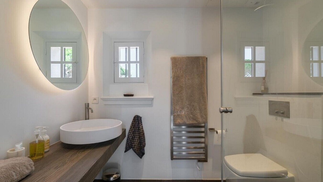 Photo of Bathroom in Saint-Tropez City Centre