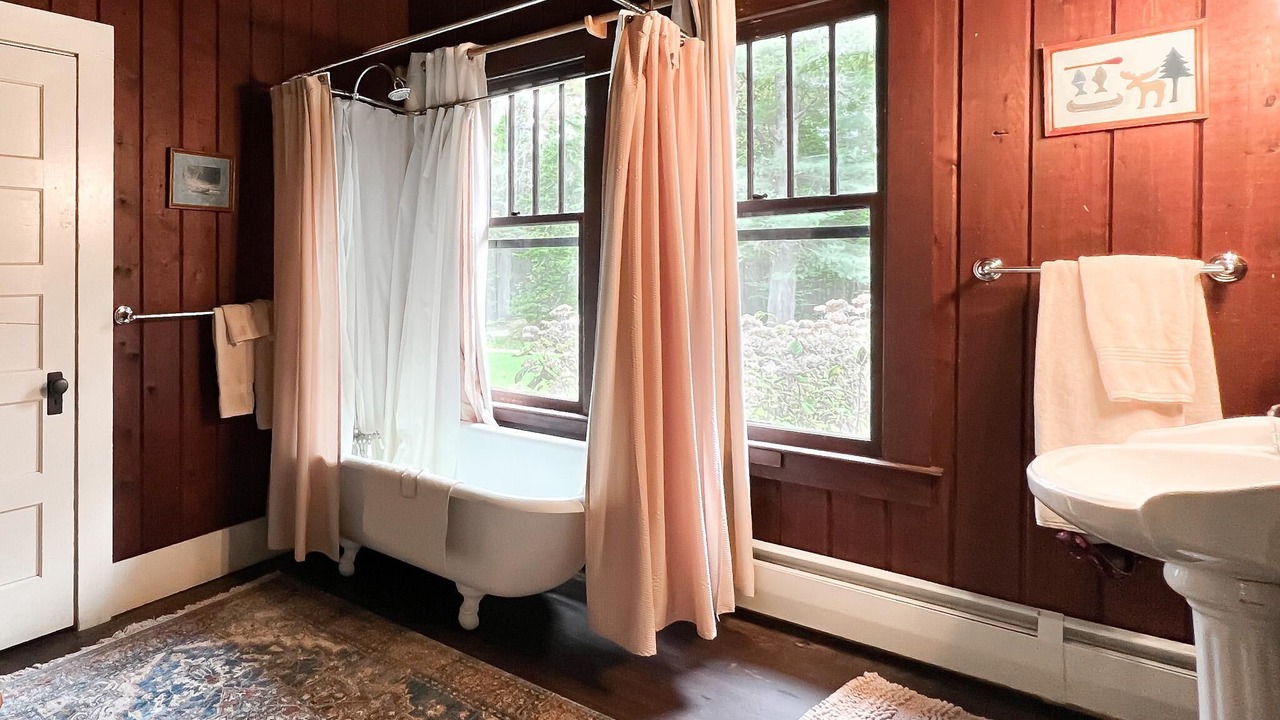 Photo of Bathroom in Meacham