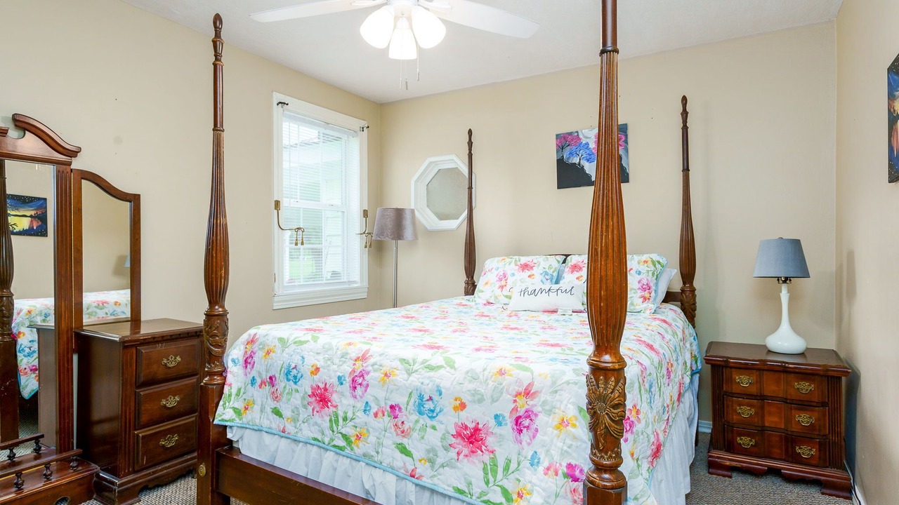 Photo of Bedroom in Purvis