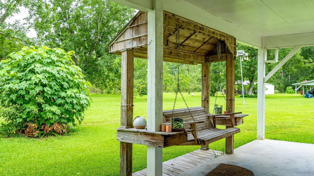 Photo of Outdoor in Purvis