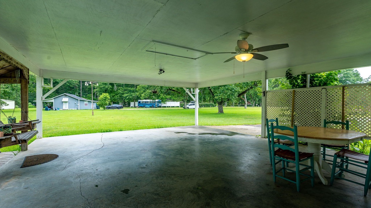 Photo of Others in Purvis