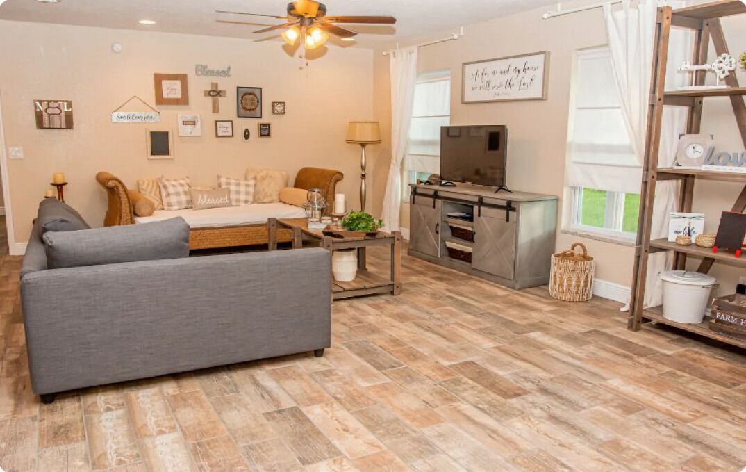 Photo of Livingroom in Valrico