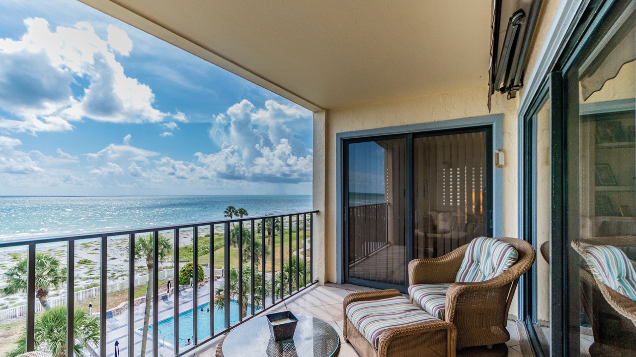 Photo of Outdoor in Golden Beach