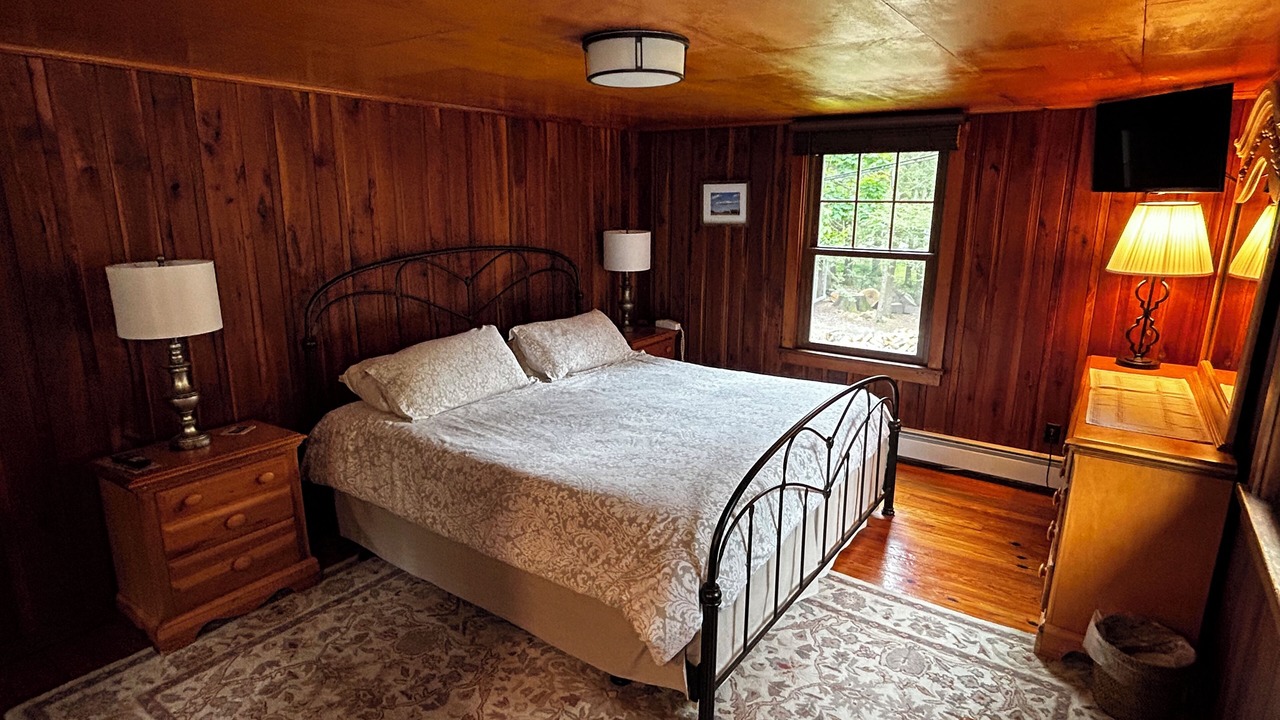 Photo of Others in Bodines