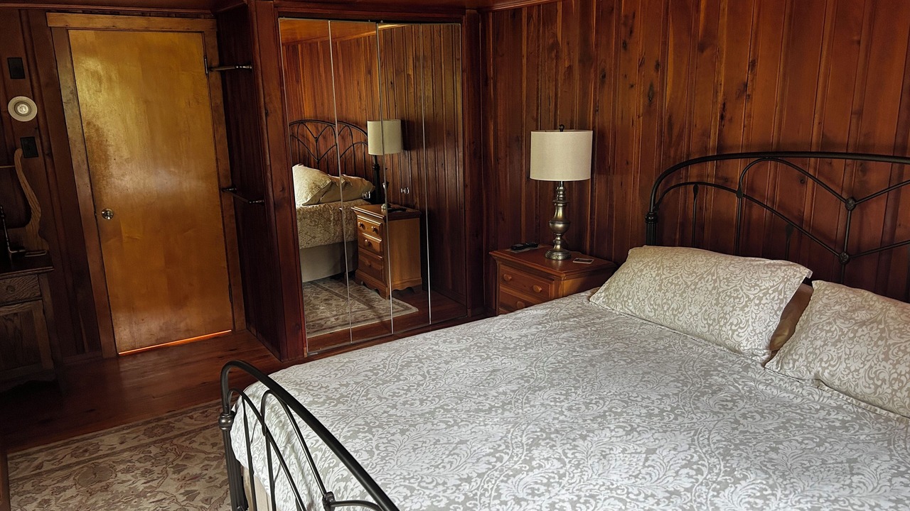 Photo of Others in Bodines