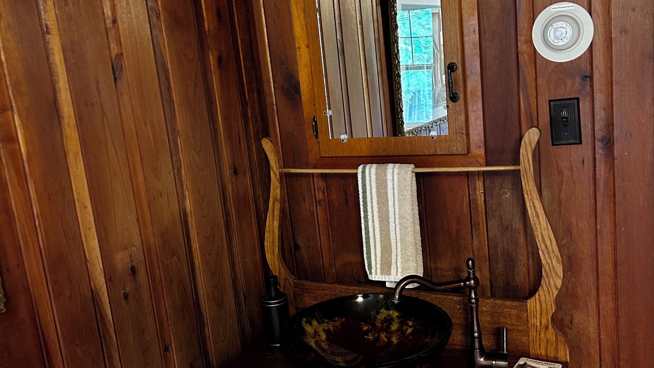 Photo of Others in Bodines