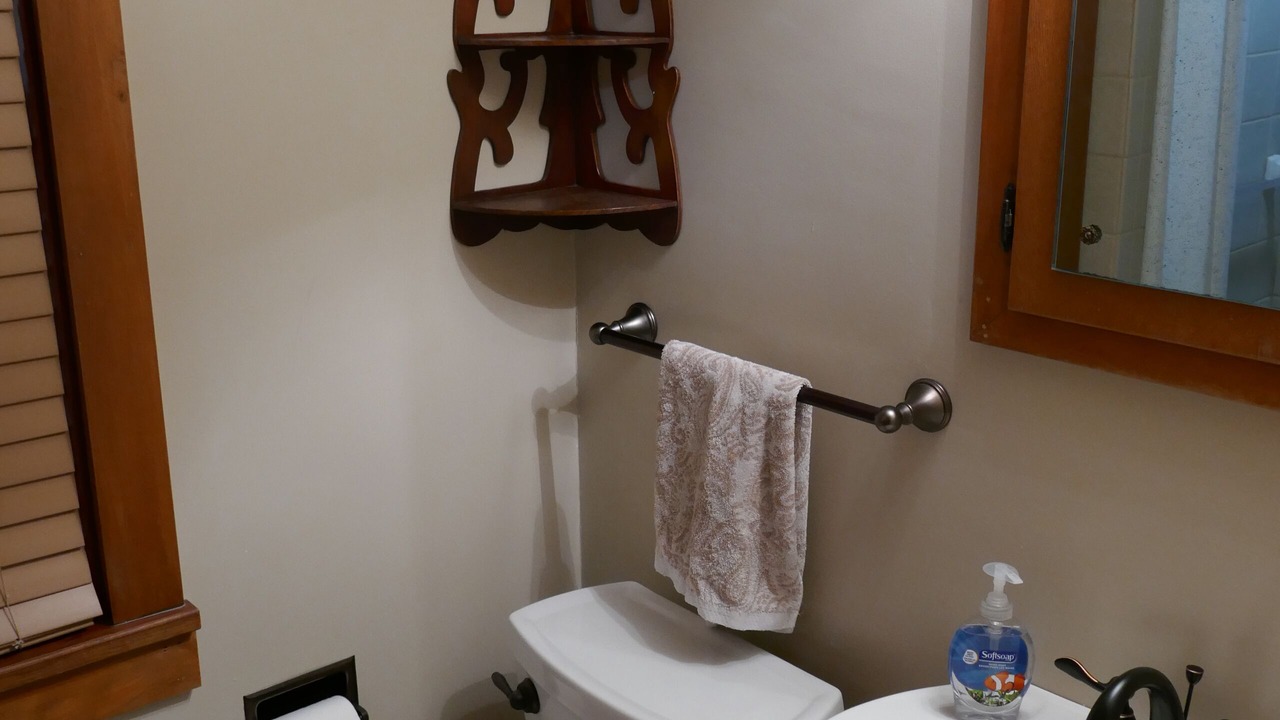 Photo of Bathroom in Bodines