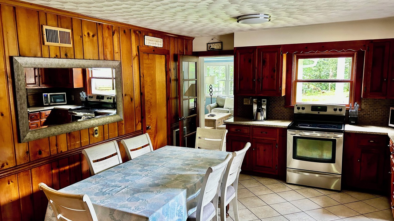 Photo of Bedroom in Bodines