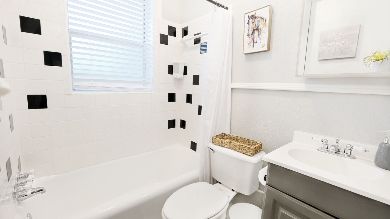 Photo of Bathroom in Lower Greenville
