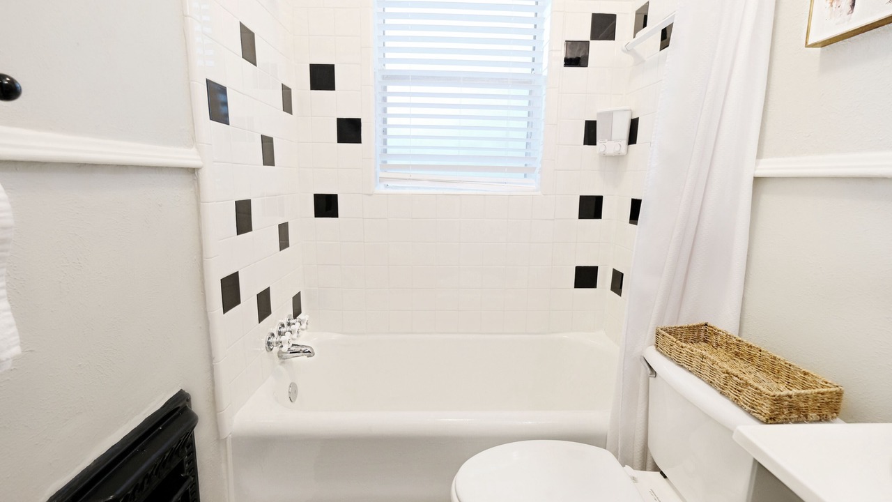 Photo of Bathroom in Lower Greenville