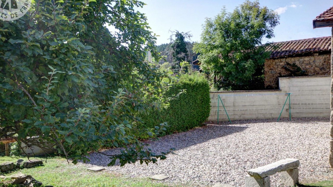 Photo of Outdoor in Champoly