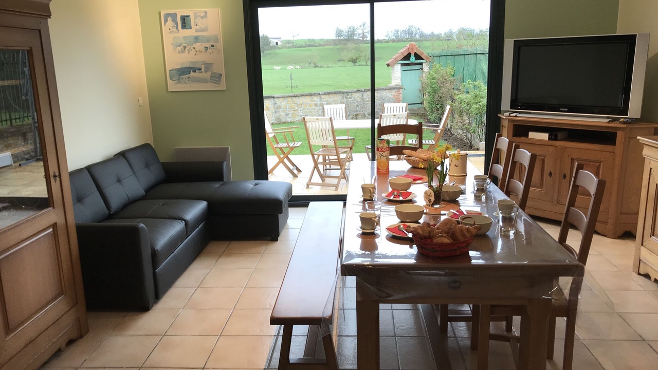 Photo of Livingroom in Saint-Nizier-sous-Charlieu