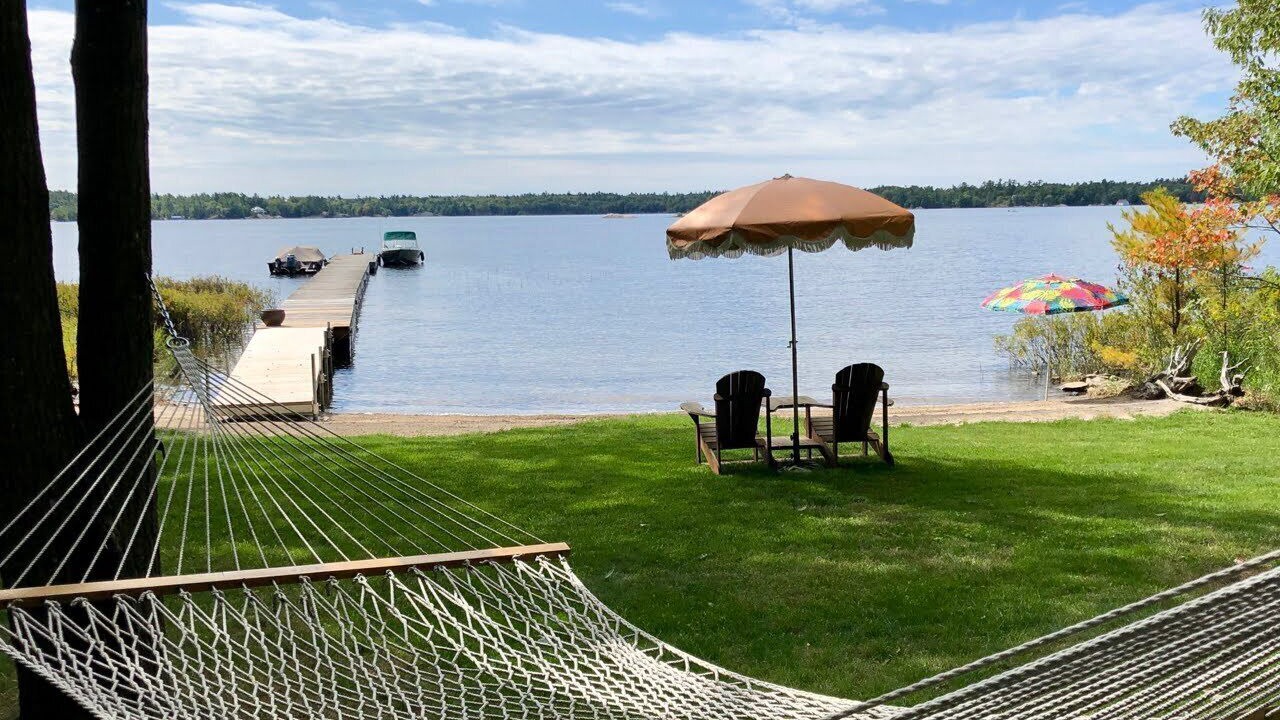 Photo of Outdoor in Broadbent