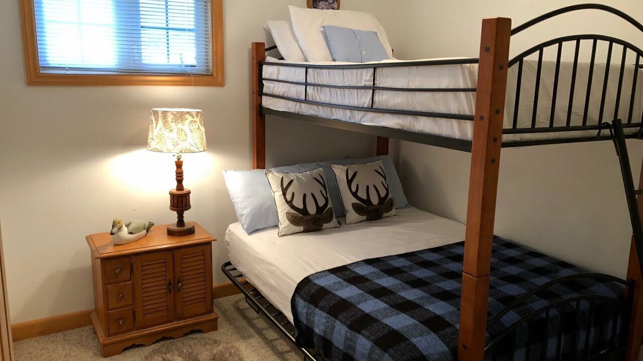 Photo of Bedroom in Broadbent