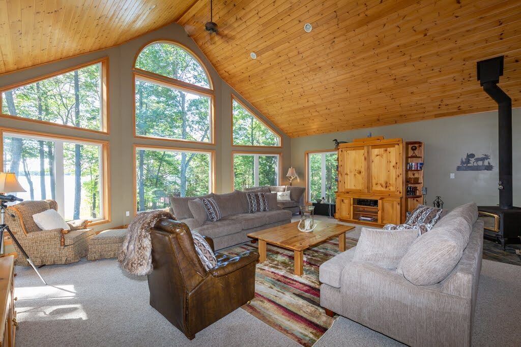 Photo of Livingroom in Broadbent