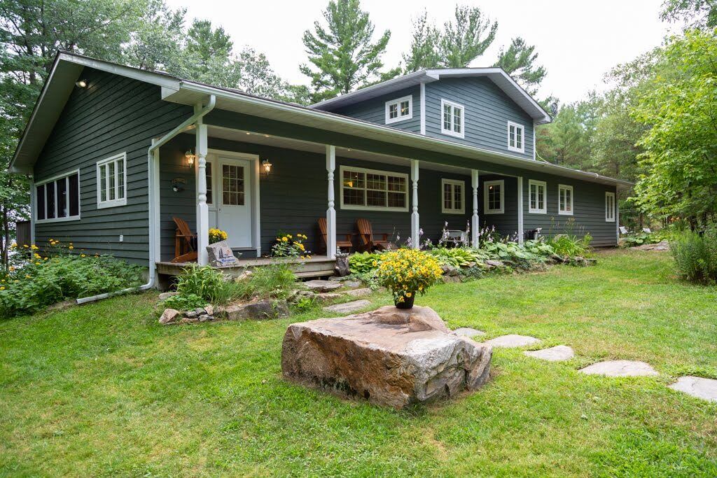 Photo of Outdoor in Broadbent