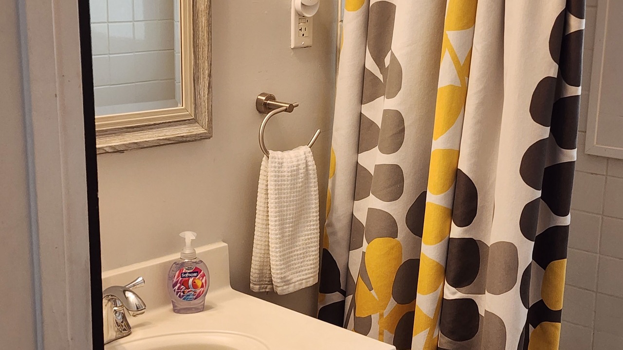 Photo of Bathroom in Merriam