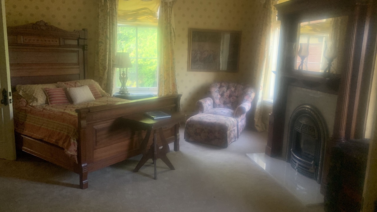 Photo of Bedroom in East Dubuque