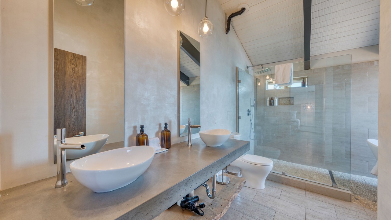 Photo of Bathroom in Tahoe Vista