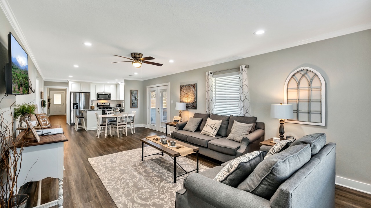 Photo of Livingroom in Waco