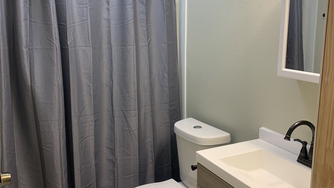 Photo of Bathroom in Grimes County