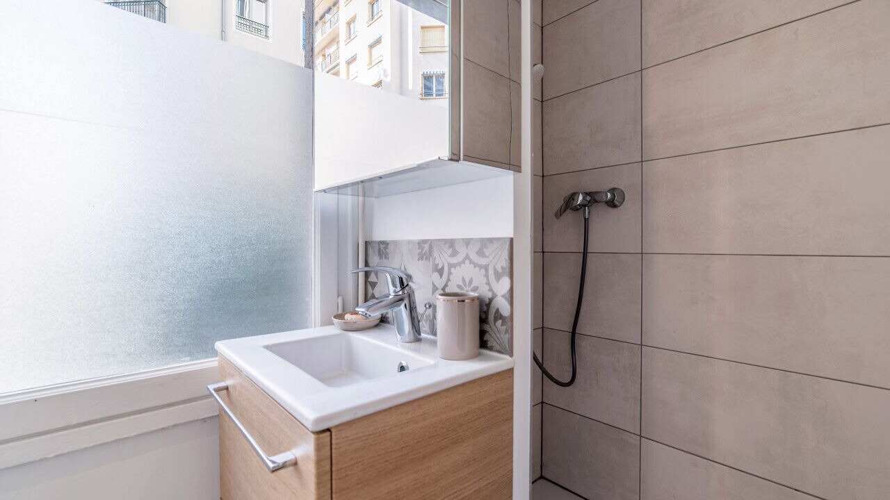 Photo of Bathroom in Moliere Vauban