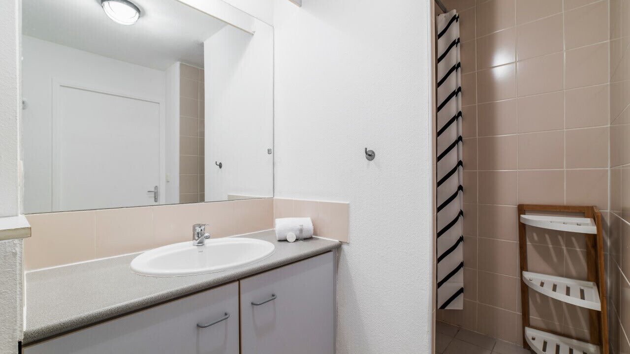 Photo of Bathroom in Lyon City Centre