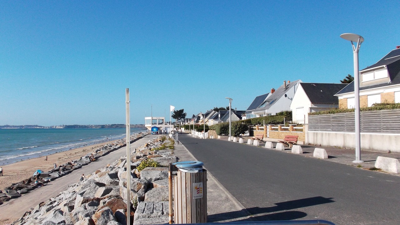 Photo of Others in Jullouville-les-Pins