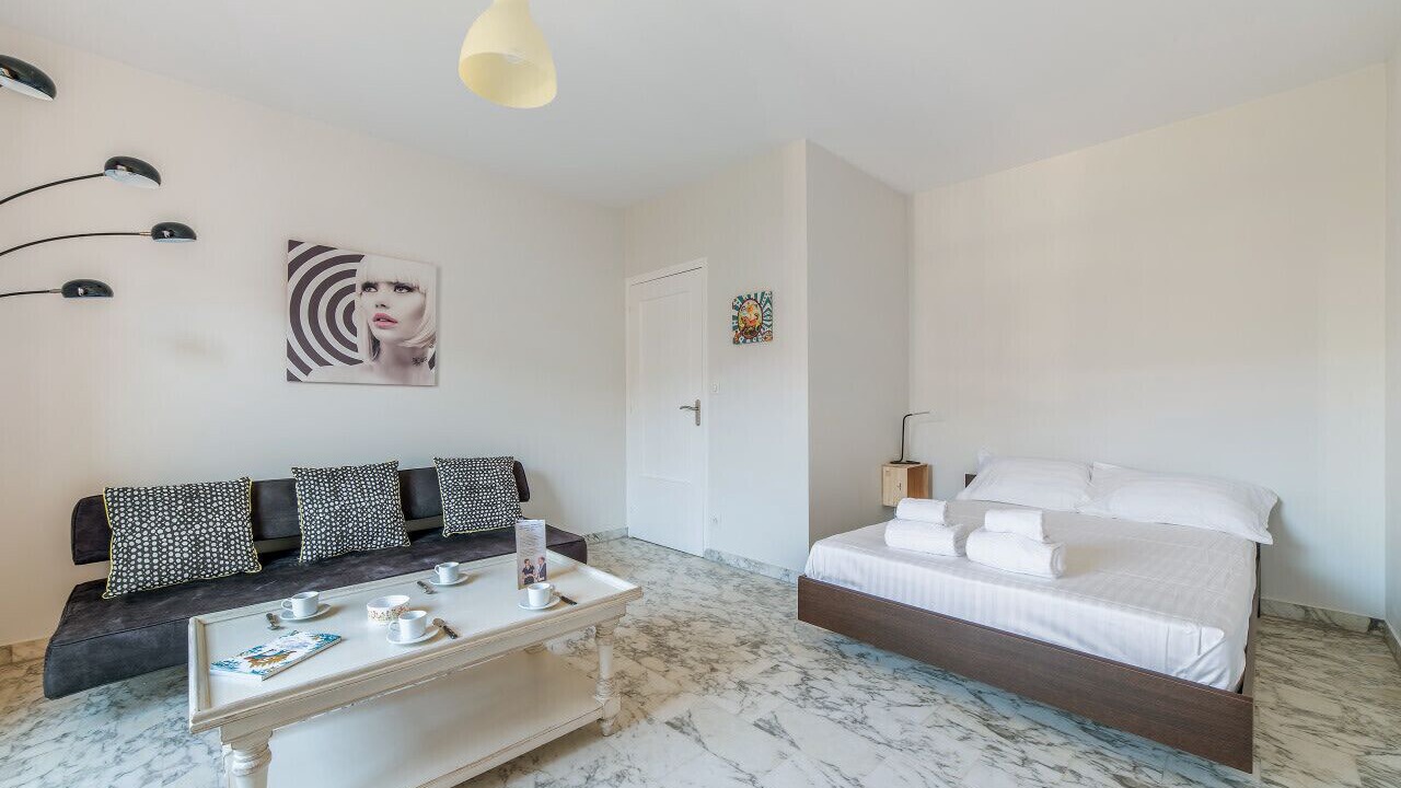 Photo of Bedroom in 9th Arrondissement