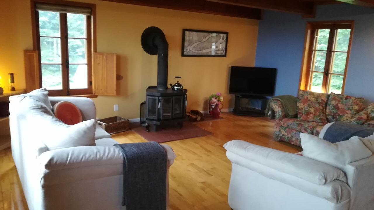 Photo of Livingroom in Saint-Laurent-de-l'ile d'Orleans
