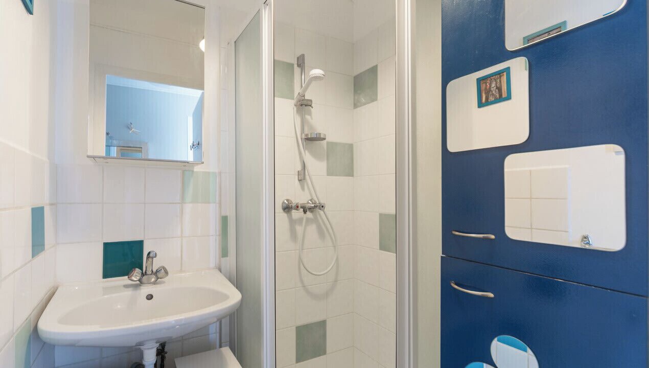 Photo of Bathroom in Antigone