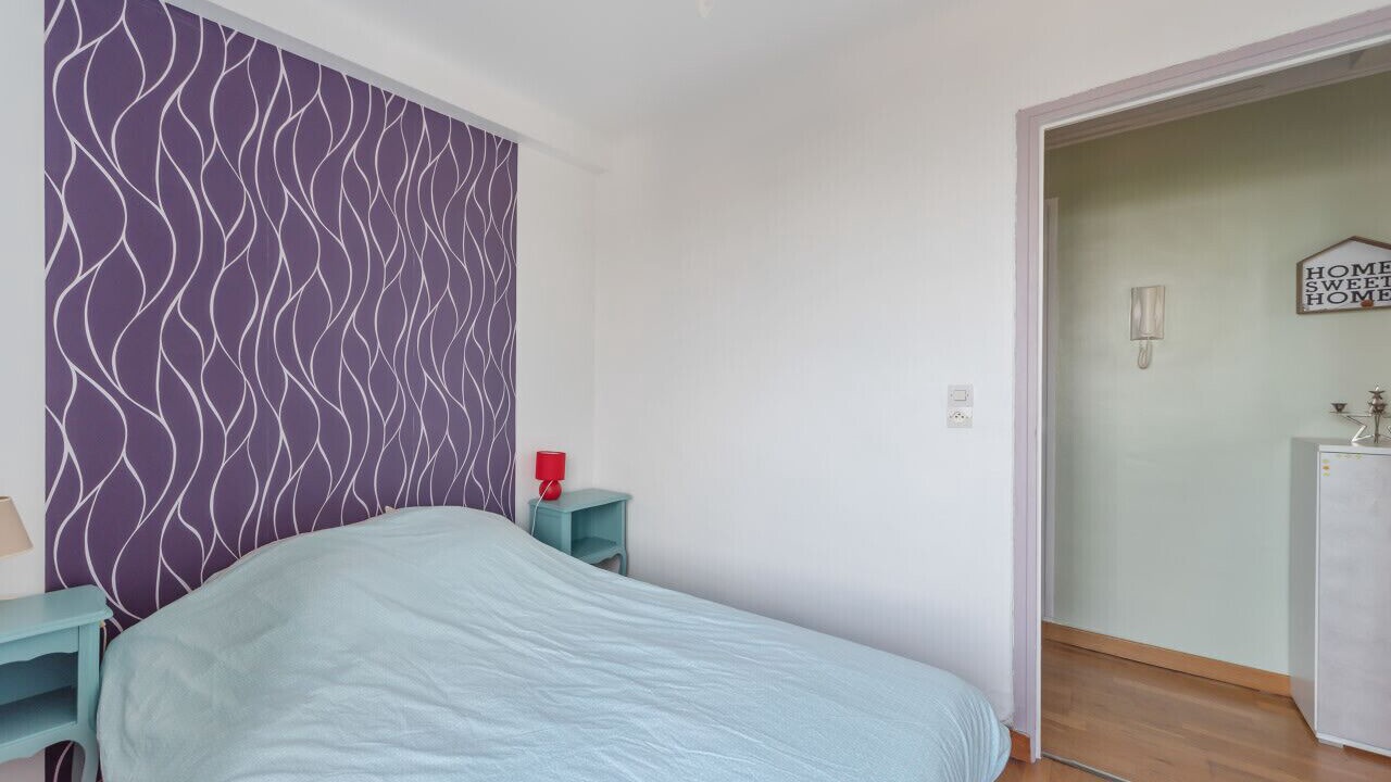 Photo of Bedroom in Antigone