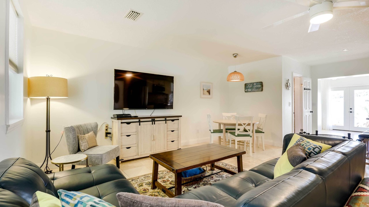Photo of Livingroom in St. Augustine Beach
