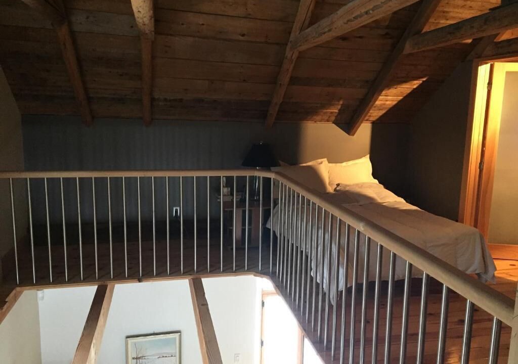 Photo of Bedroom in Stoneham-et-Tewkesbury