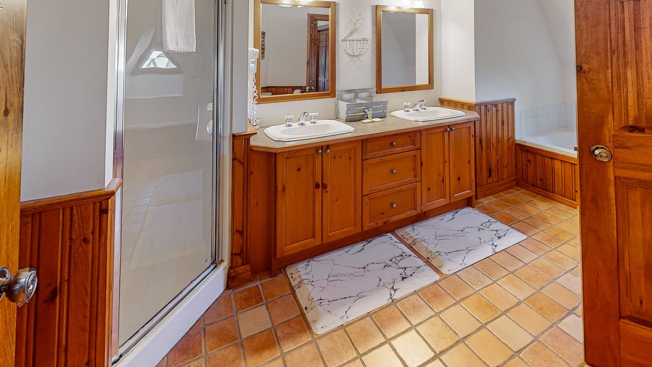 Photo of Bathroom in The Blue Mountains