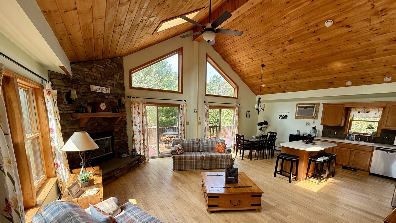 Photo of Livingroom in Prattsville