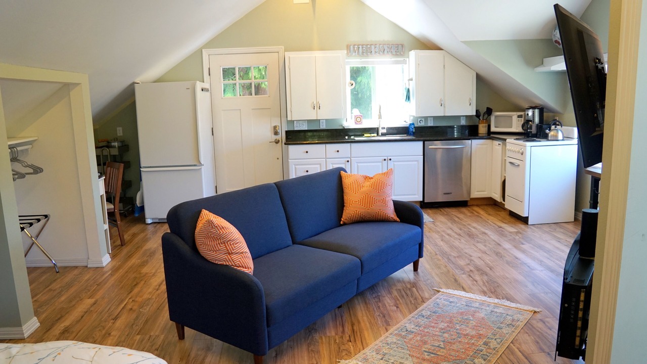 Photo of Others in The Bowl of Edmonds