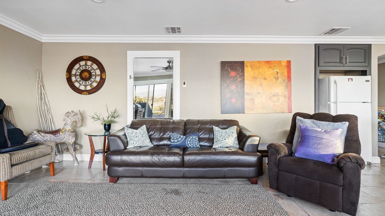 Photo of Livingroom in Hacienda Heights