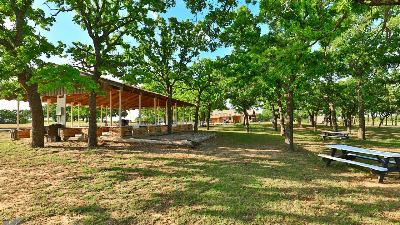 Photo of Outdoor in Rising Star